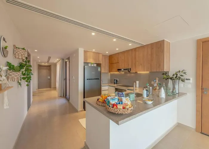 Stylish 3 Bedroom Retreat At Ancient Hills Tatil Evi