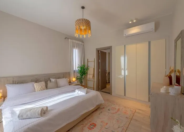 Stylish 3 Bedroom Retreat At Ancient Hills Tatil Evi El Gouna