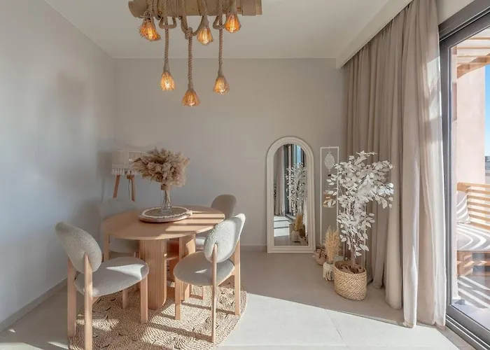 Stylish 3 Bedroom Retreat At Ancient Hills Tatil Evi *